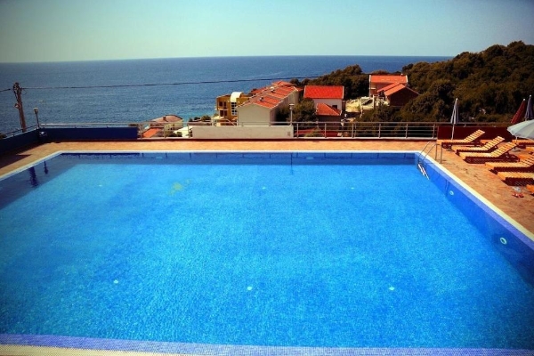 Hotel Apartments De Lara (Bar)